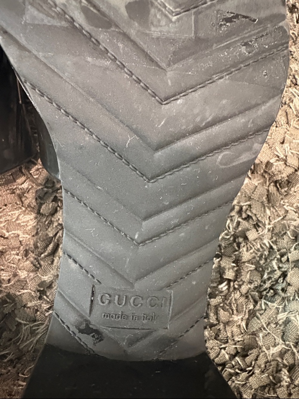 Gucci Black Patent Slide Mules with Embossed Logo - Picture 7 of 15